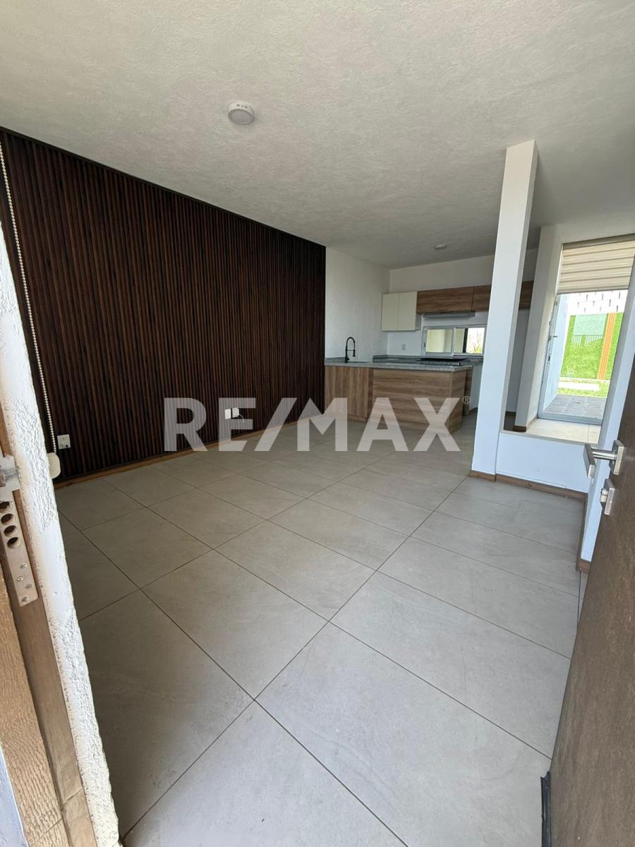 Casa en Renta en Zimaltá en TOLUQUILLA, San Pedro Tlaquepaque - foto 3 de 21