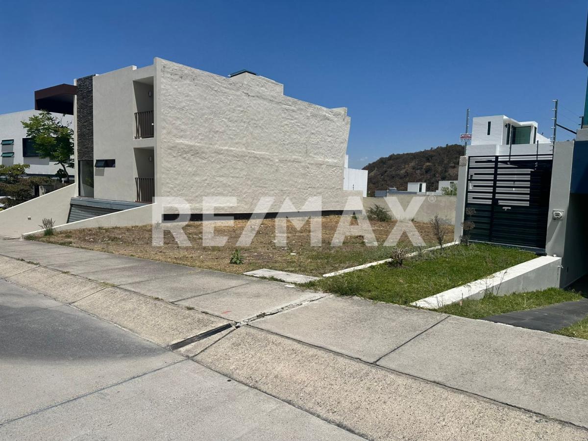 Terreno en Venta en Los Robles