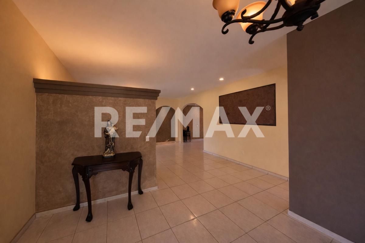 Casa en VENTA con Terraza en Cortijo de San Agustin, Tlajomulco de Zúñiga - foto 22 de 35