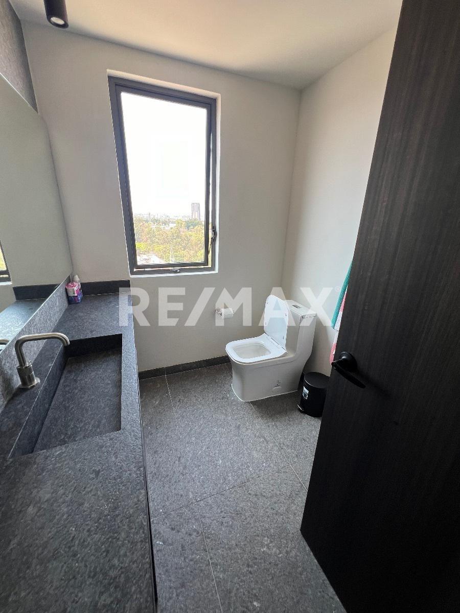 PENTHOUSE AMUEBLADO EN VENTA NACIONES UNIDAS LIVIFY en JARDINES UNIVERSIDAD, Zapopan - foto 13 de 23