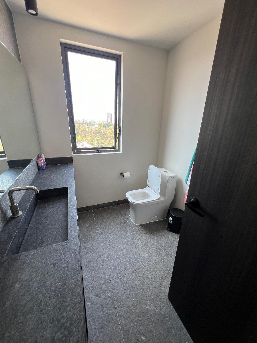 PENTHOUSE AMUEBLADO EN VENTA NACIONES UNIDAS LIVIFY en JARDINES UNIVERSIDAD, Zapopan - foto 13 de 23