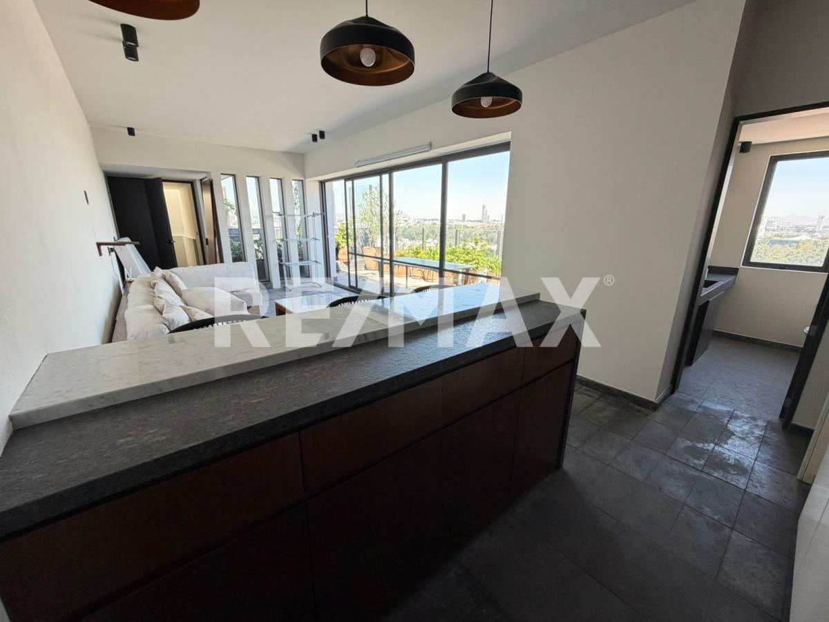 PENTHOUSE AMUEBLADO EN VENTA NACIONES UNIDAS LIVIFY en JARDINES UNIVERSIDAD, Zapopan - foto 12 de 23