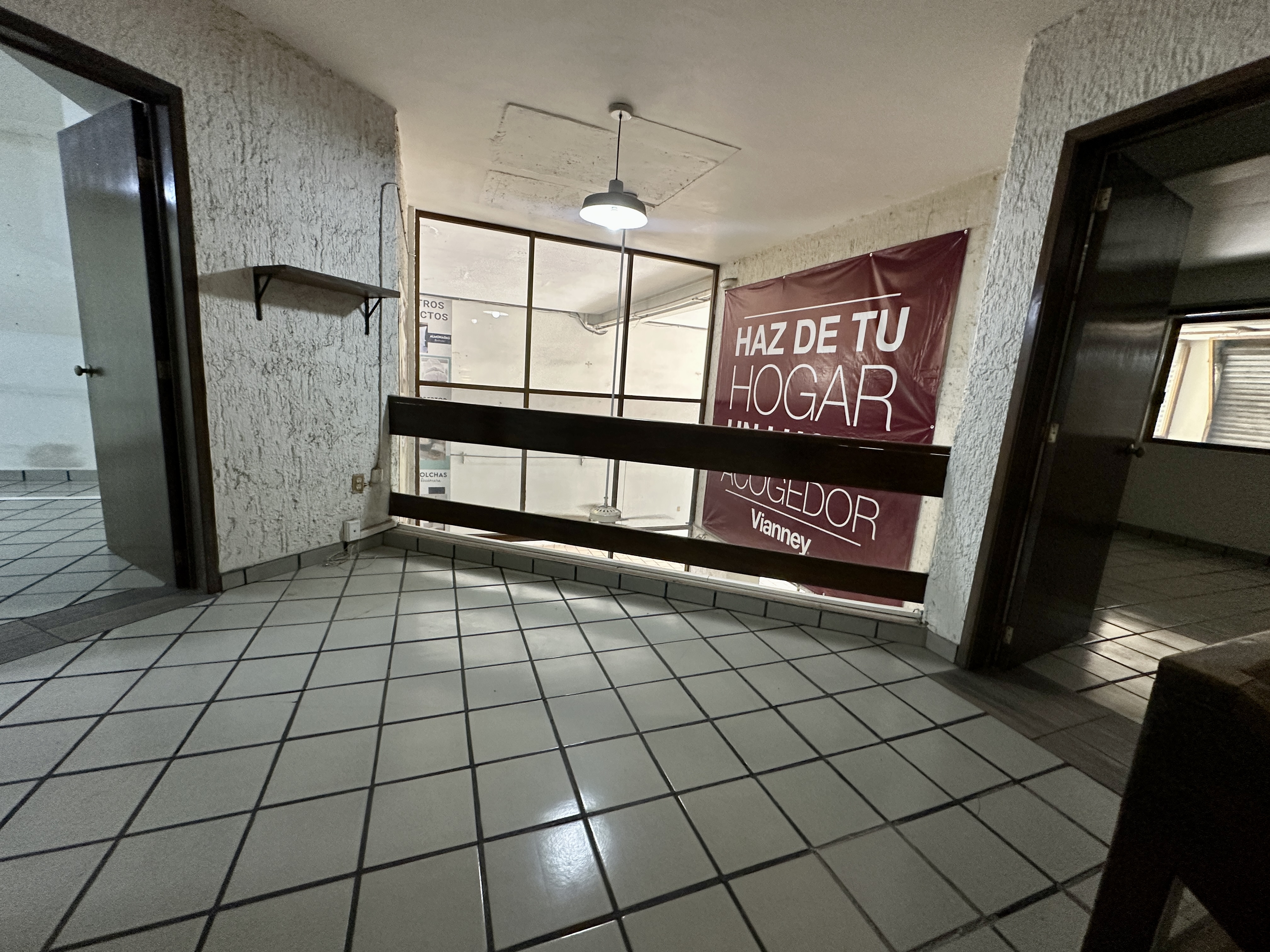 Bodega en Renta en Zona Centro Guadalajara en Santa Teresita, Guadalajara - foto 14 de 40