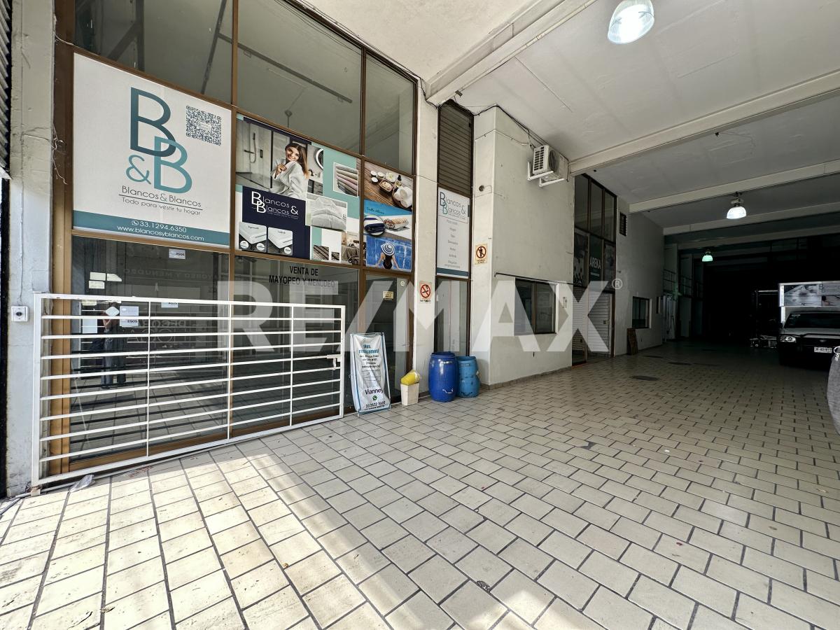 Bodega en Renta en Zona Centro Guadalajara en Santa Teresita, Guadalajara - foto 4 de 40