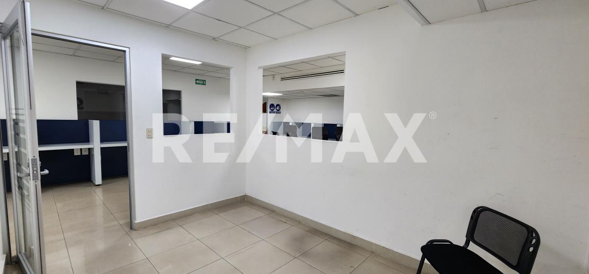 Oficina en renta sobre López Mateos Sur muy cerca de Bugambilias dentro de edificio corporativo en Miguel de La Madrid Hurtado, Zapopan - foto 13 de 19