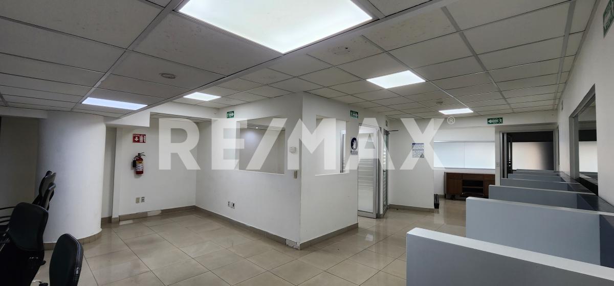 Oficina en renta sobre López Mateos Sur muy cerca de Bugambilias dentro de edificio corporativo en Miguel de La Madrid Hurtado, Zapopan - foto 11 de 19