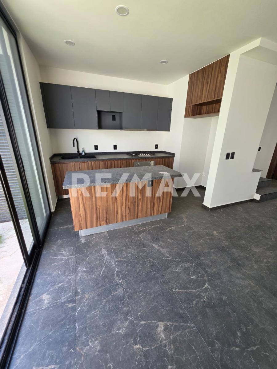 CASA EN CONDOMINIO EN RENTA VALDEPEÑAS en REAL DE VALDEPEÑAS, Zapopan - foto 9 de 31