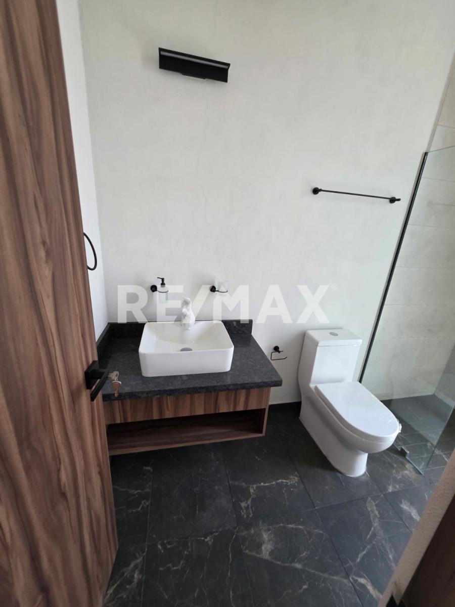 CASA EN CONDOMINIO EN RENTA VALDEPEÑAS en REAL DE VALDEPEÑAS, Zapopan - foto 20 de 31