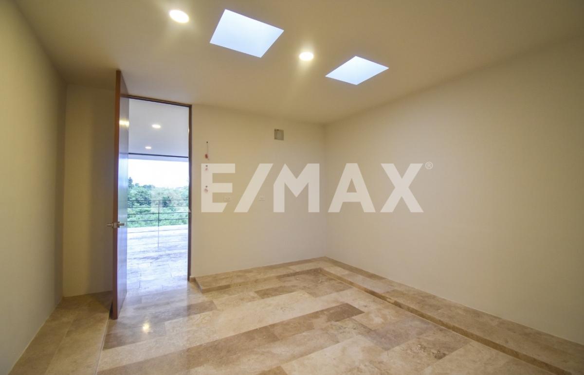 Home for sale in Temozón Norte