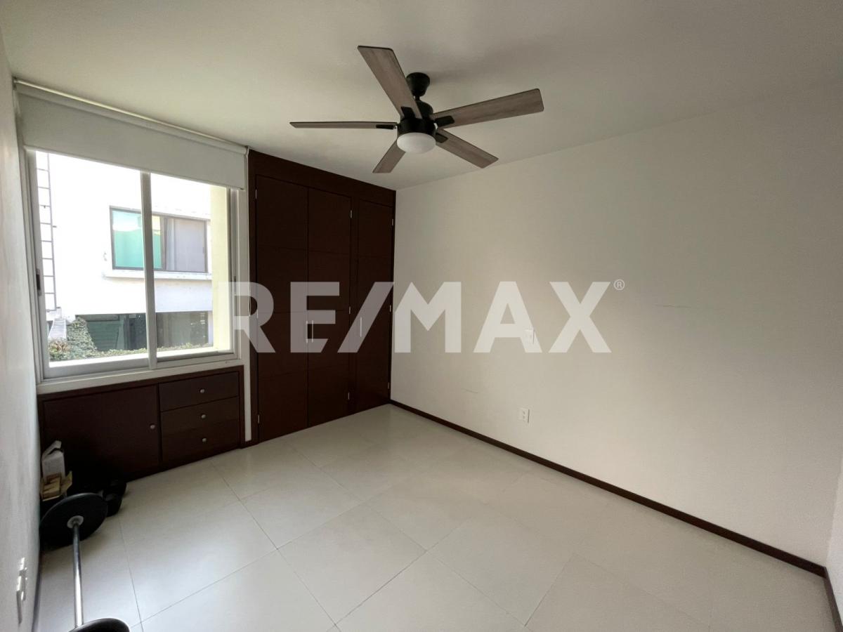 Casa en Renta en Bosques Cedros. en BOSQUES DE SANTA ANITA, Tlajomulco de Zúñiga - foto 18 de 26