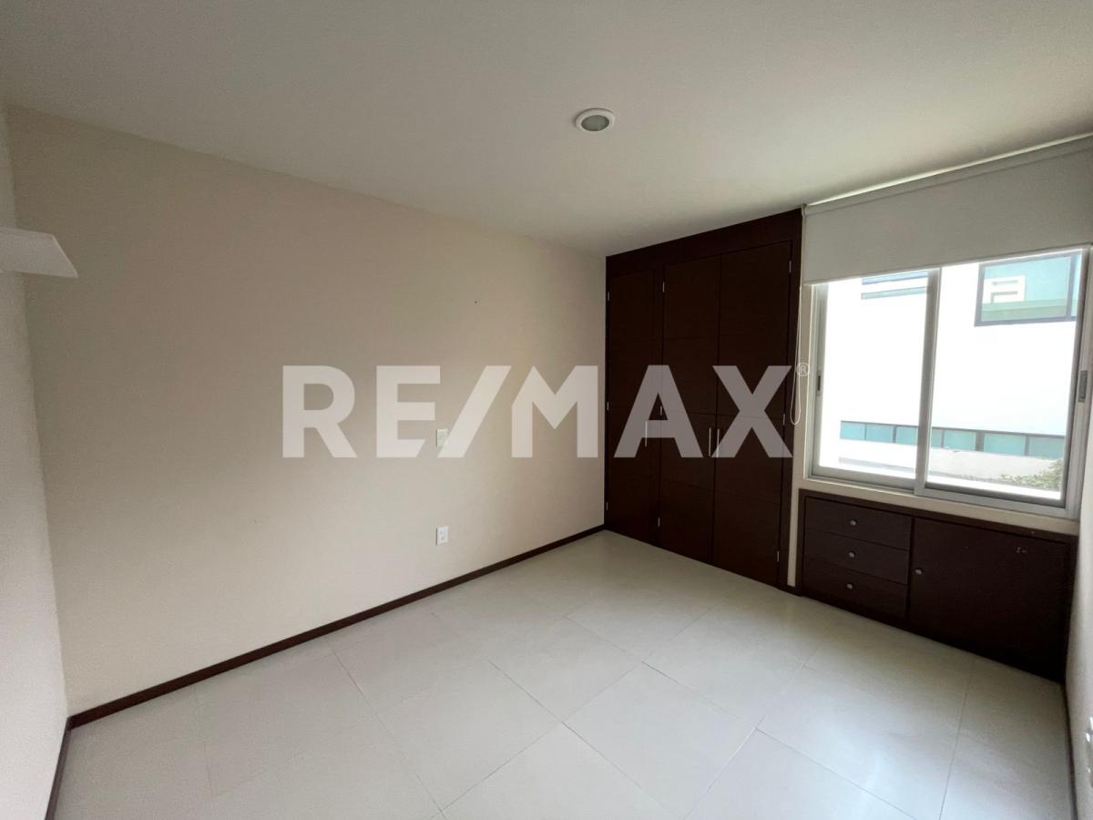Casa en Renta en Bosques Cedros. en BOSQUES DE SANTA ANITA, Tlajomulco de Zúñiga - foto 19 de 26