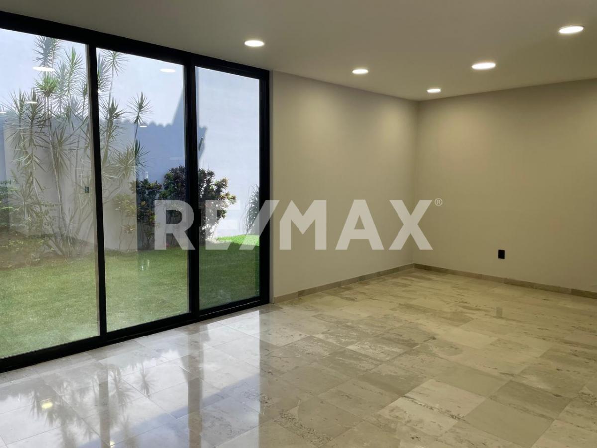 Casa en renta  en PUERTA DE HIERRO, Zapopan - foto 14 de 48