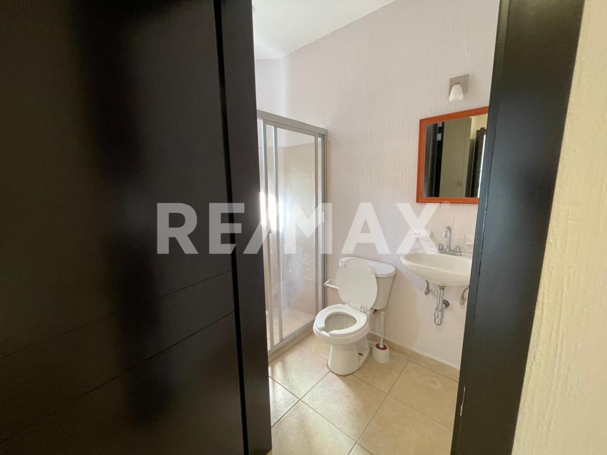 Casa en renta  en PUERTA DE HIERRO, Zapopan - foto 37 de 48
