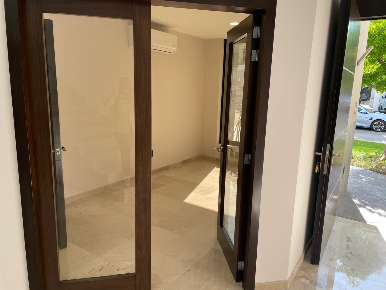 Casa en renta  en PUERTA DE HIERRO, Zapopan - foto 16 de 48