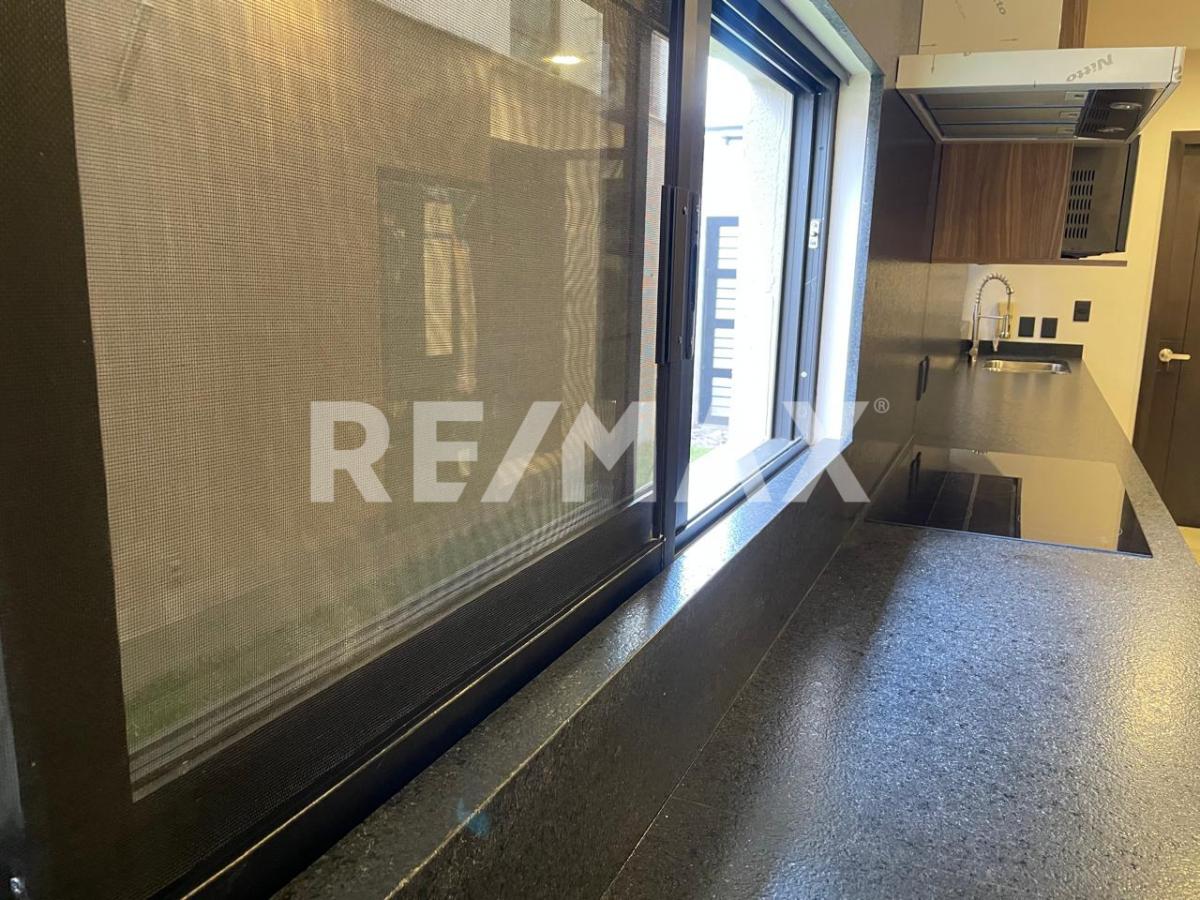 Casa en renta  en PUERTA DE HIERRO, Zapopan - foto 17 de 48