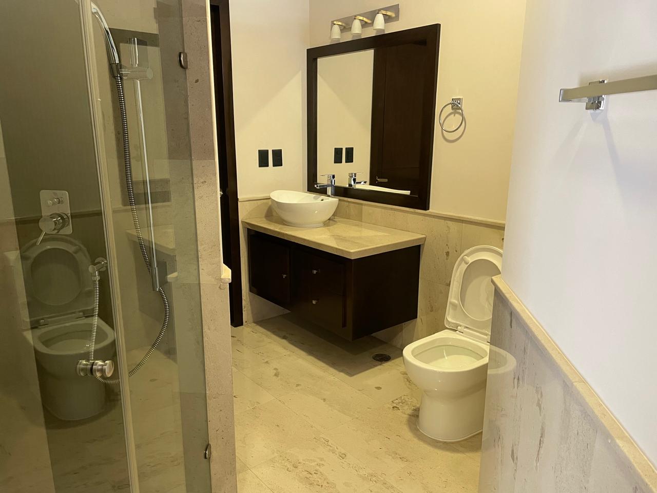 Casa en renta  en PUERTA DE HIERRO, Zapopan - foto 10 de 48