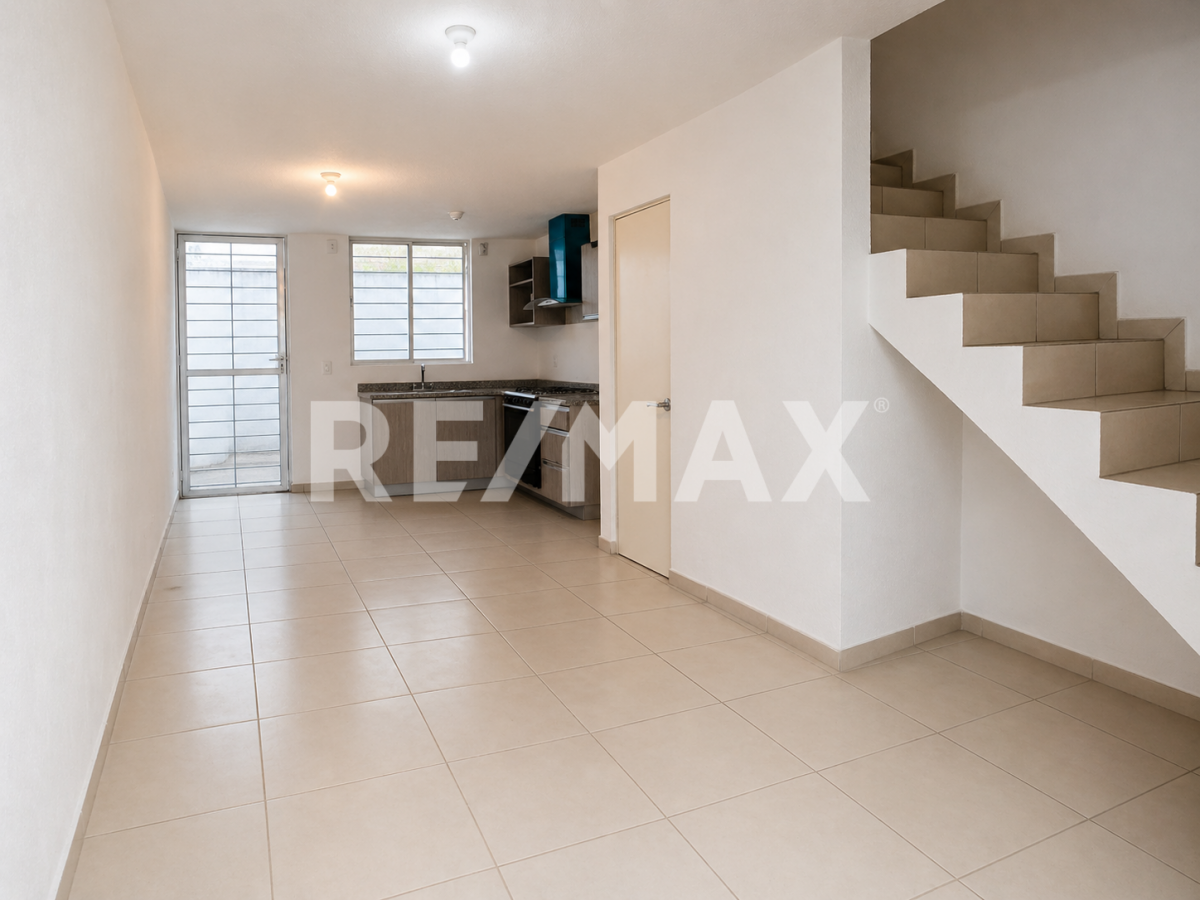 CASA EN VENTA FRACCIONAMIENTO SOMOS