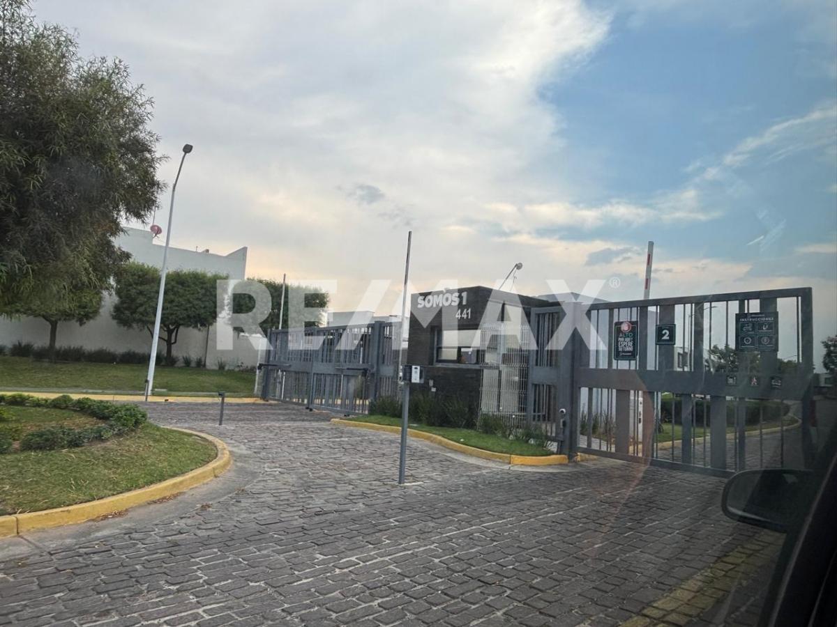 CASA EN VENTA FRACCIONAMIENTO SOMOS