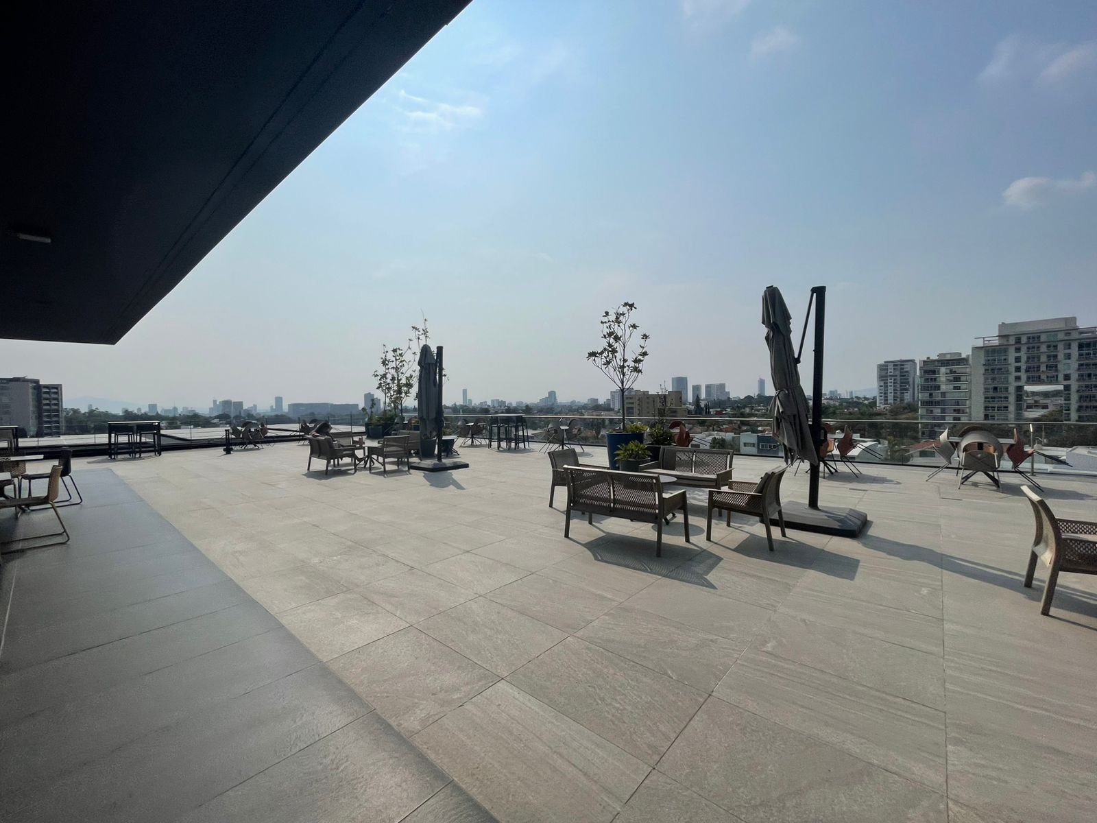 OFICINA - COMERCIAL EN RENTA en Naciones Unidas  en LOMA REAL, Zapopan - foto 8 de 15