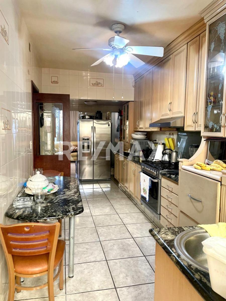 Casa en Venta  en VALLARTA PONIENTE, Guadalajara - foto 13 de 29