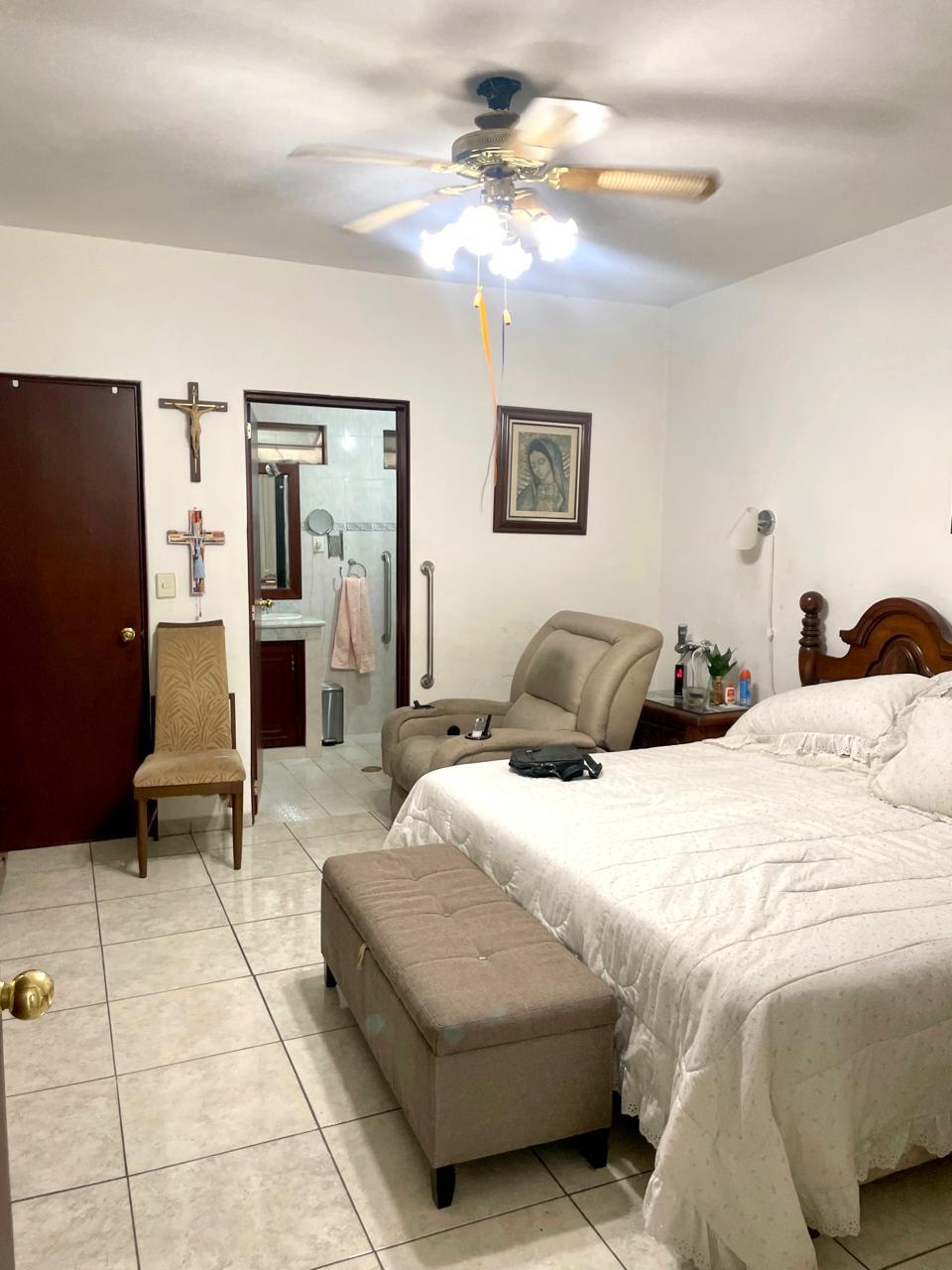 Casa en Venta  en VALLARTA PONIENTE, Guadalajara - foto 8 de 29