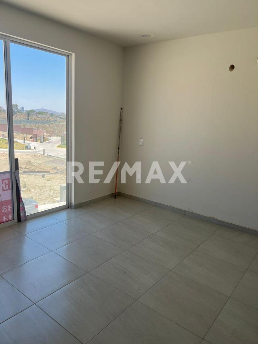 Casa en Venta  en SANTA ANITA, Tlajomulco de Zúñiga - foto 16 de 26
