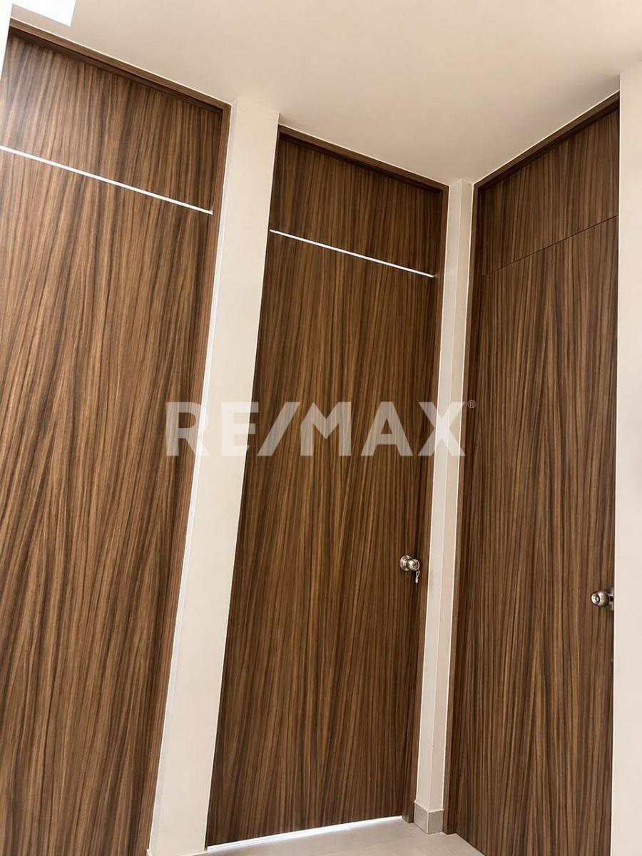 Casa en Venta en BOSQUES DE SANTA ANITA, Tlajomulco de Zúñiga - foto 14 de 24