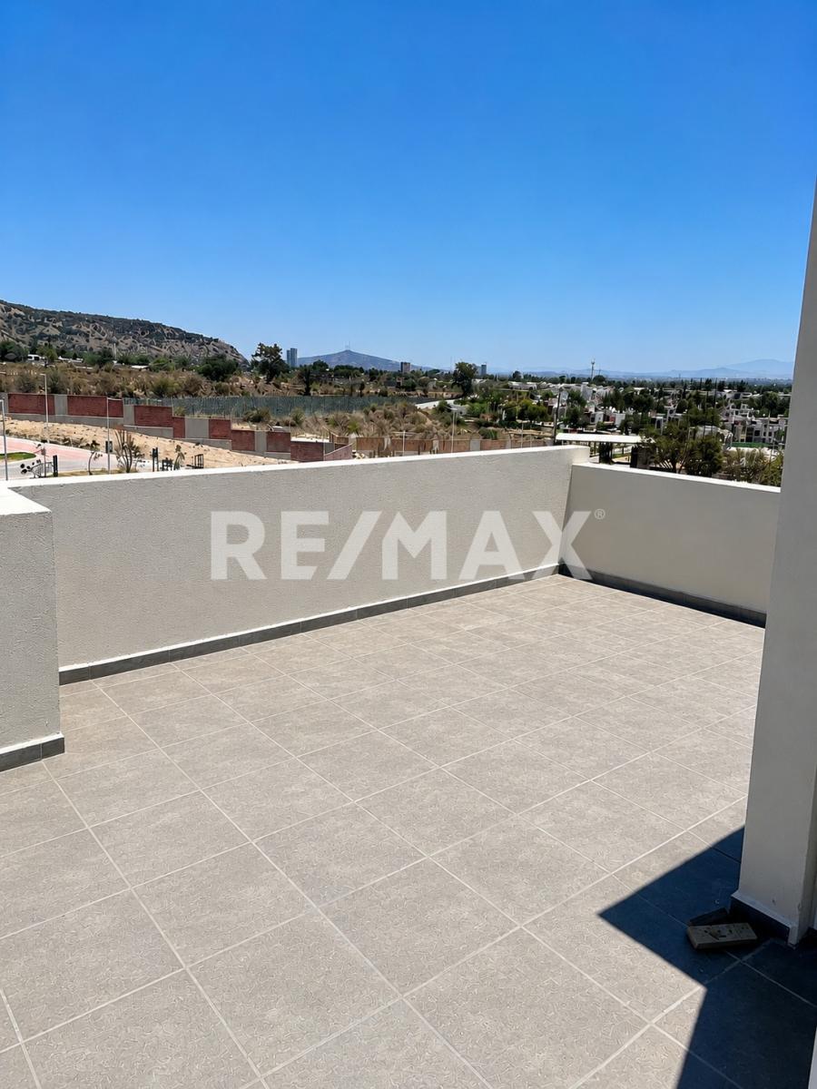 Casa en Venta en BOSQUES DE SANTA ANITA, Tlajomulco de Zúñiga - foto 20 de 24