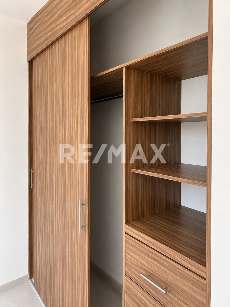 Casa en Venta en BOSQUES DE SANTA ANITA, Tlajomulco de Zúñiga - foto 16 de 24