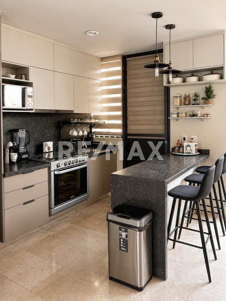 CASA EN VENTA en Valle Imperial, Zapopan - foto 12 de 21