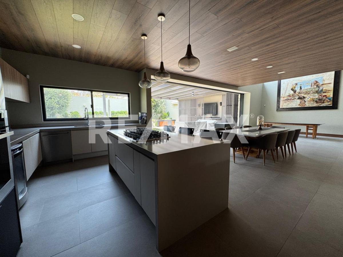 Casa en Venta en El Palomar en EL PALOMAR, Tlajomulco de Zúñiga - foto 11 de 40