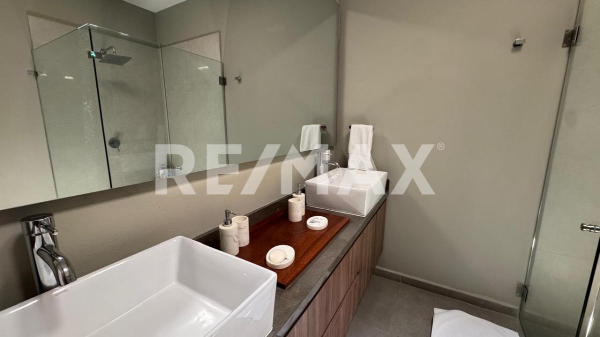 Casa en Venta en El Palomar en EL PALOMAR, Tlajomulco de Zúñiga - foto 28 de 40