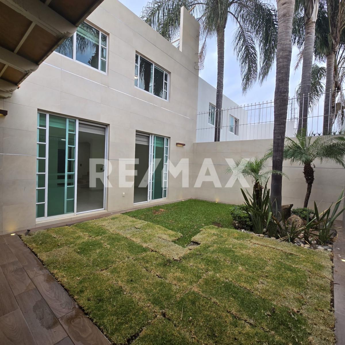 CASA EN  COTO GARDENIA  EN RINCONADA BUGAMBILIAS en Bugambilias, Zapopan - foto 11 de 35