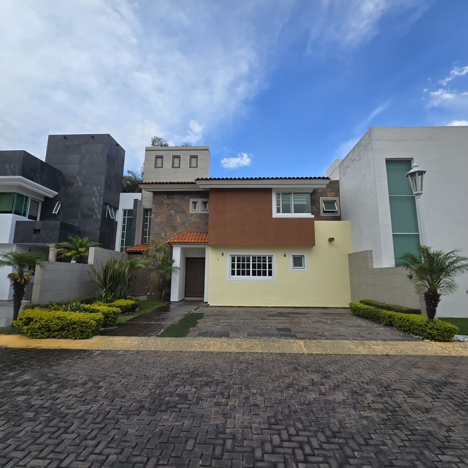 CASA EN COTO GARDENIA EN RINCONADA BUGAMBILIAS en Bugambilias, Zapopan - foto 2 de 35