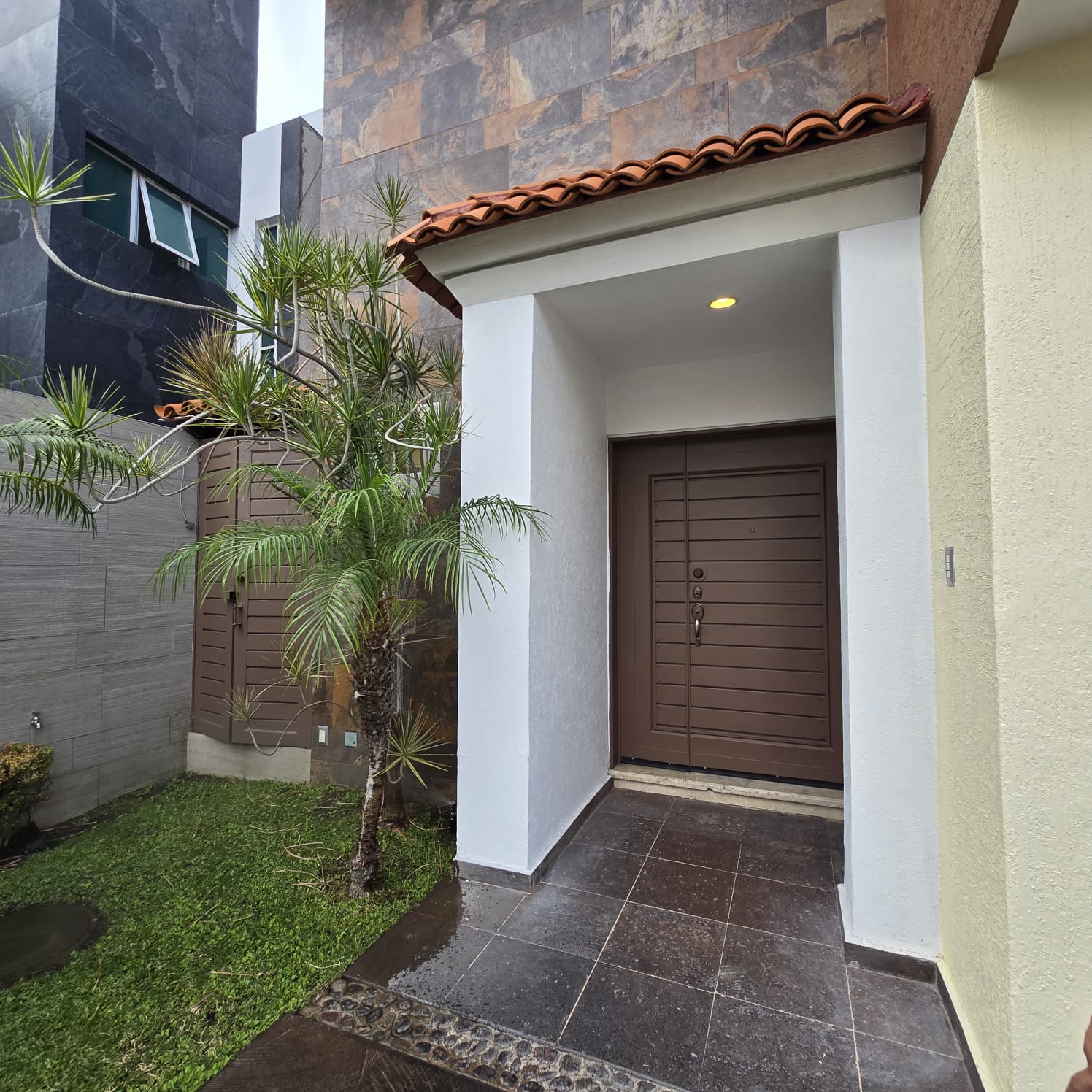 CASA EN COTO GARDENIA EN RINCONADA BUGAMBILIAS en Bugambilias, Zapopan - foto 3 de 35