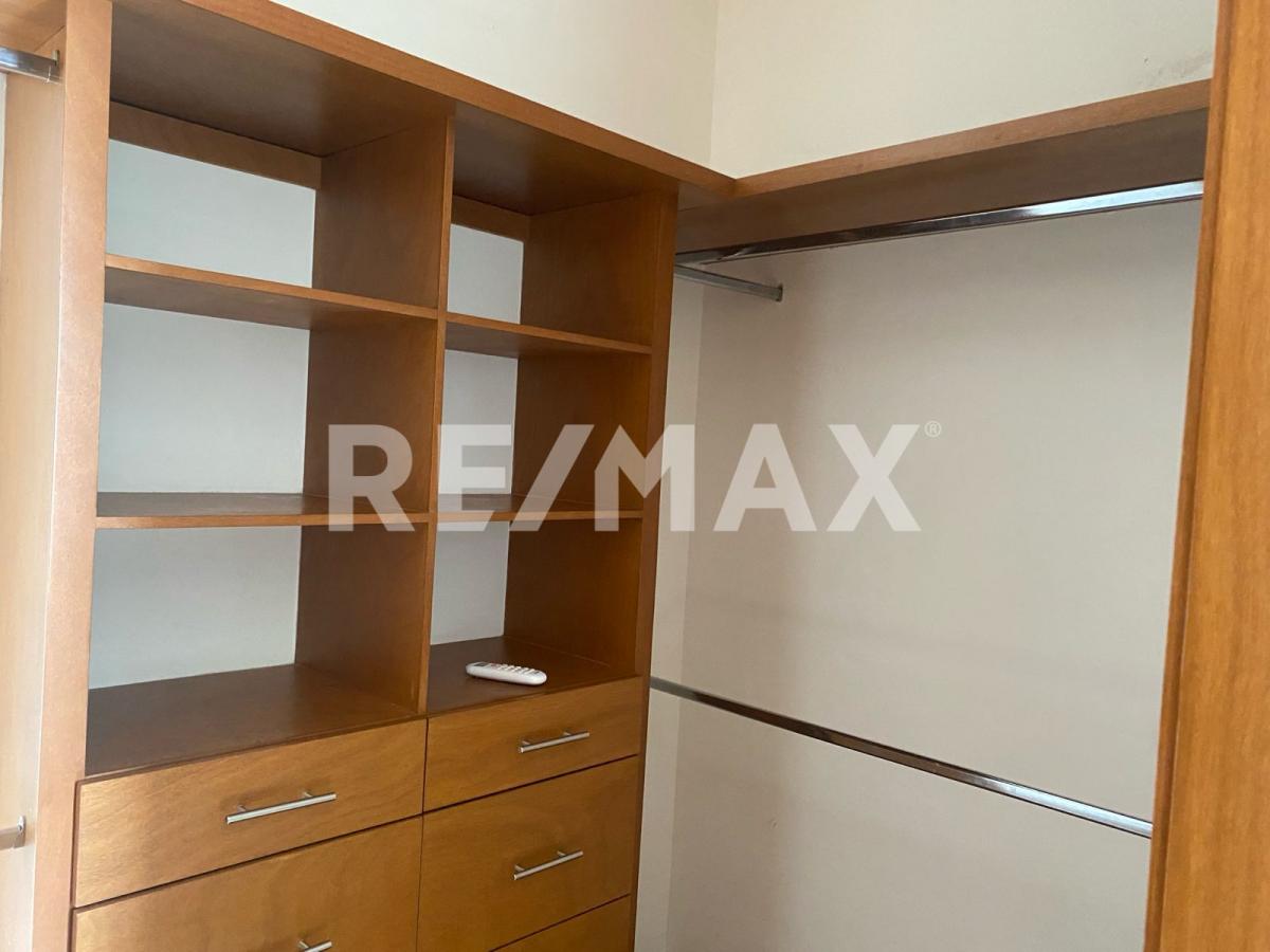 Casa en Renta en Triventi en BOSQUES DE SANTA ANITA, Tlajomulco de Zúñiga - foto 12 de 13