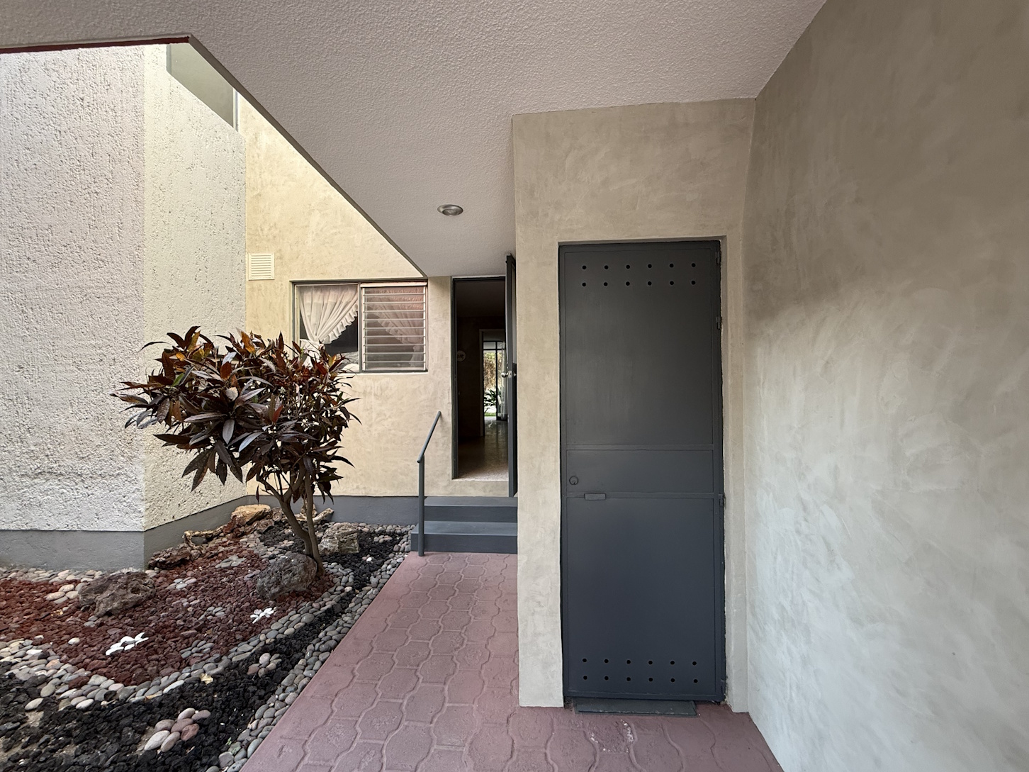 Casa en Renta en Providencia en LOMAS DE GUEVARA, Guadalajara - foto 6 de 33