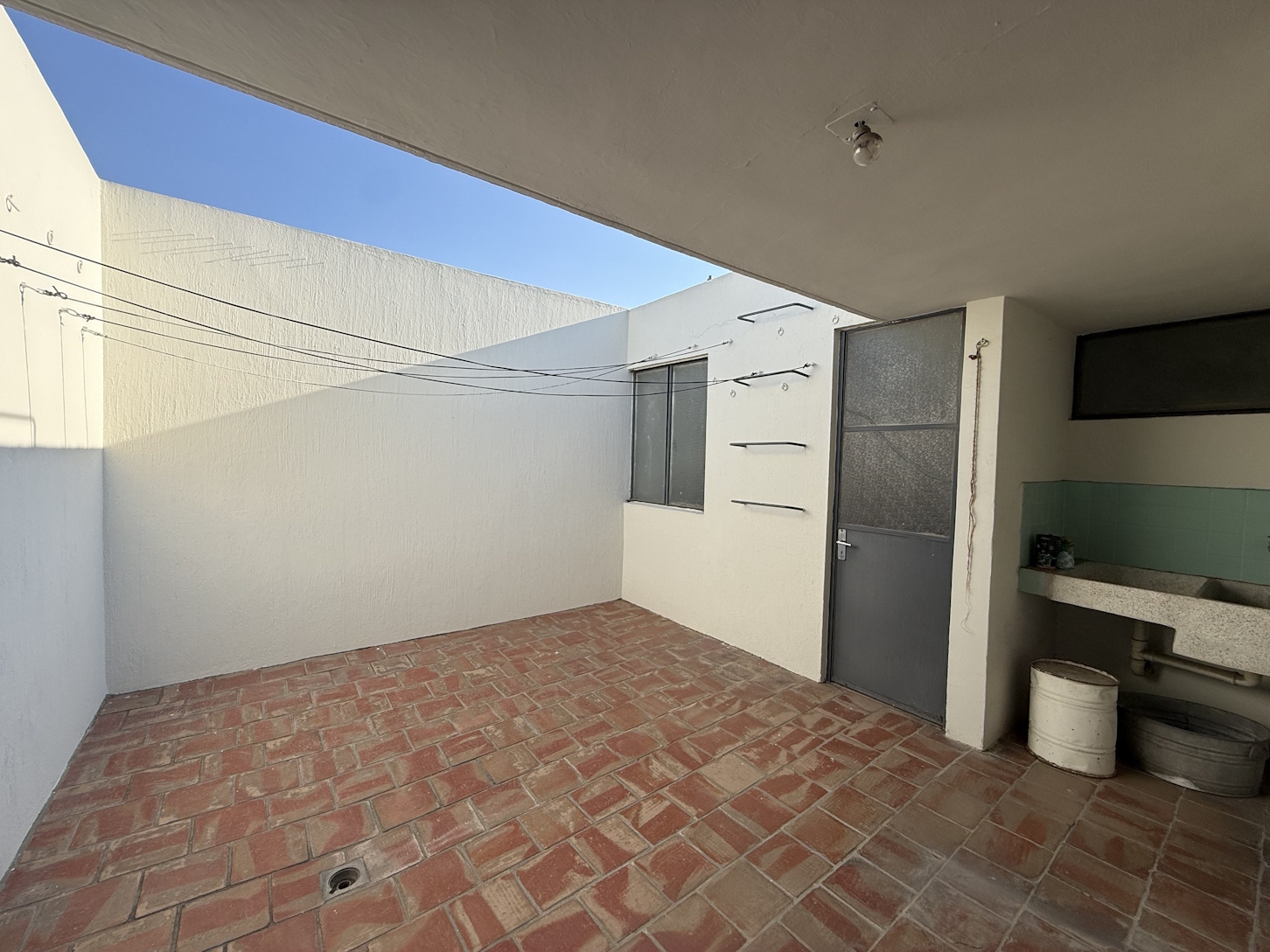 Casa en Renta en Providencia en LOMAS DE GUEVARA, Guadalajara - foto 29 de 33