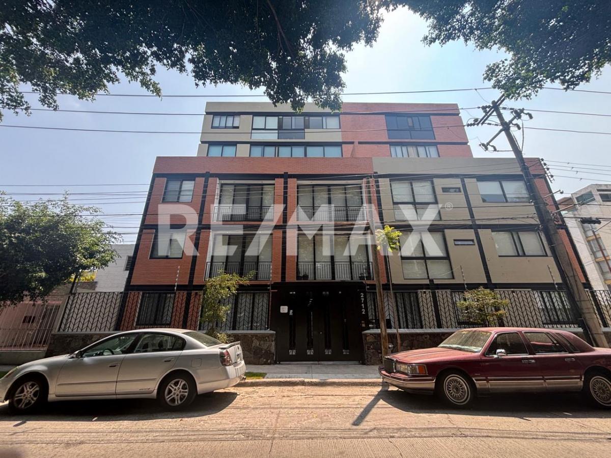 Departamento en renta Jardines del Bosque