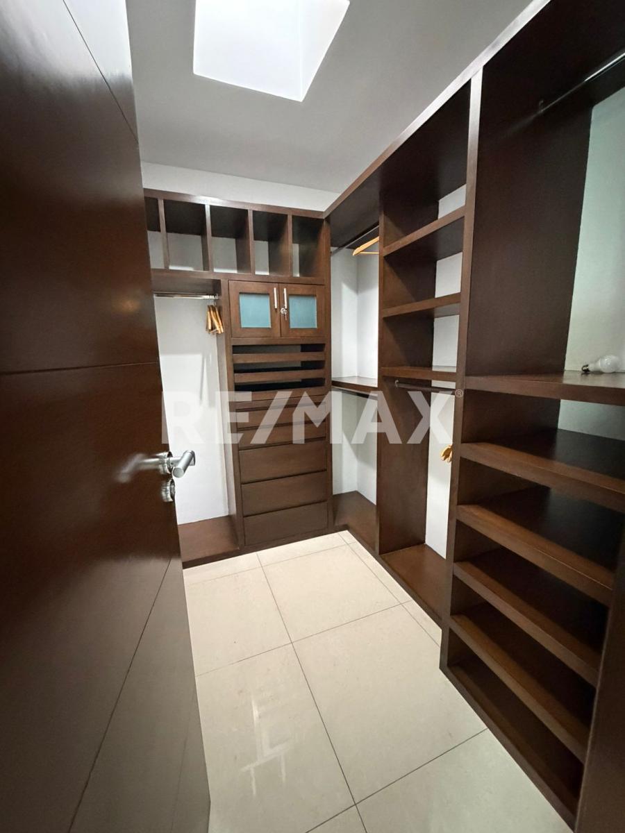CASA EN RENTA EN PUERTA DEL BOSQUE en PUERTA DEL BOSQUE, Zapopan - foto 36 de 43