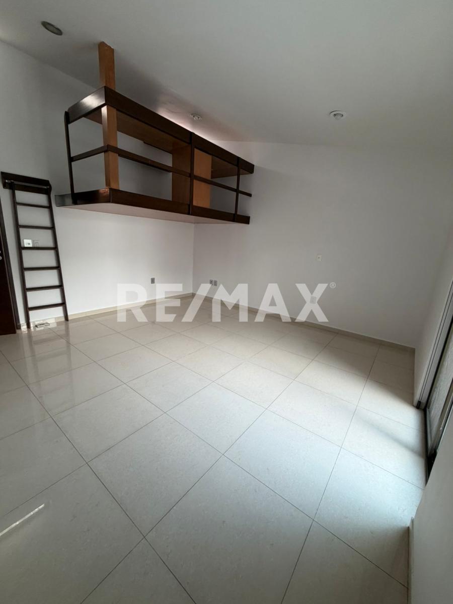 CASA EN RENTA EN PUERTA DEL BOSQUE en PUERTA DEL BOSQUE, Zapopan - foto 33 de 43