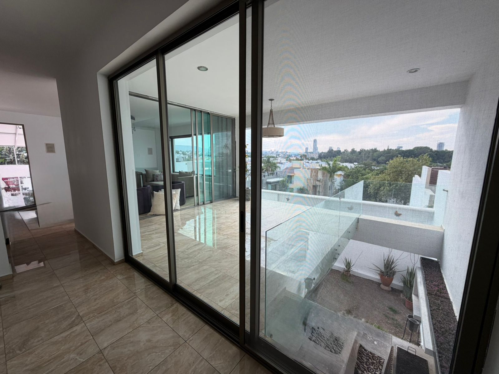 CASA EN RENTA EN PUERTA DEL BOSQUE en PUERTA DEL BOSQUE, Zapopan - foto 11 de 43