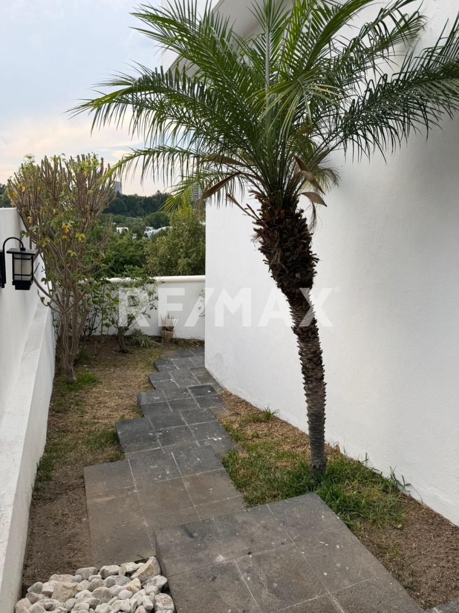 CASA EN RENTA EN PUERTA DEL BOSQUE en PUERTA DEL BOSQUE, Zapopan - foto 17 de 43