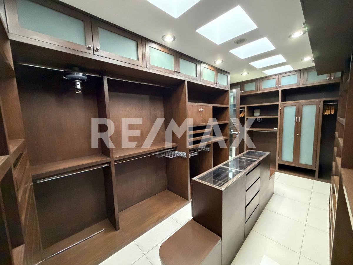 CASA EN RENTA EN PUERTA DEL BOSQUE en PUERTA DEL BOSQUE, Zapopan - foto 23 de 43