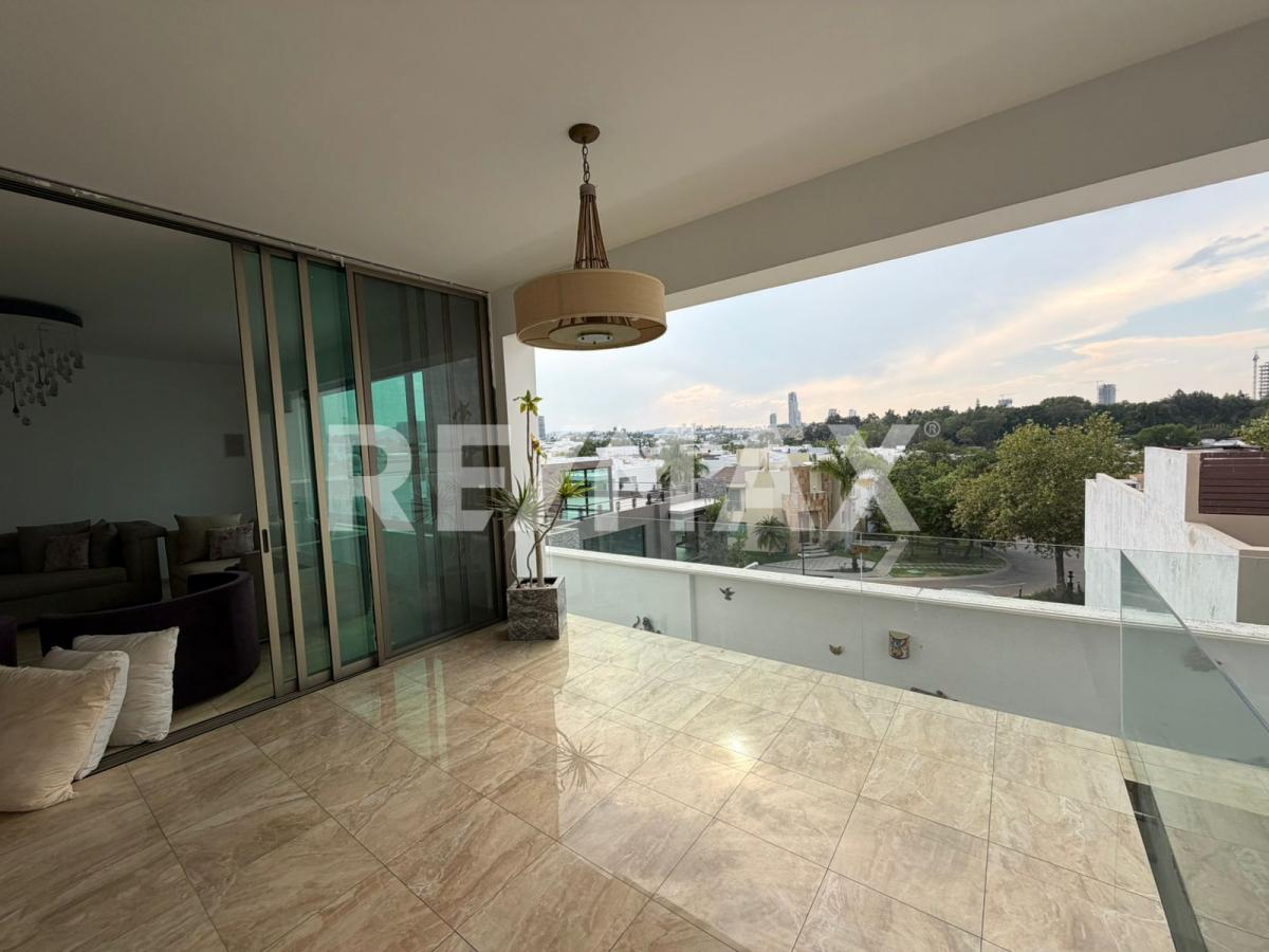 CASA EN RENTA EN PUERTA DEL BOSQUE en PUERTA DEL BOSQUE, Zapopan - foto 12 de 43