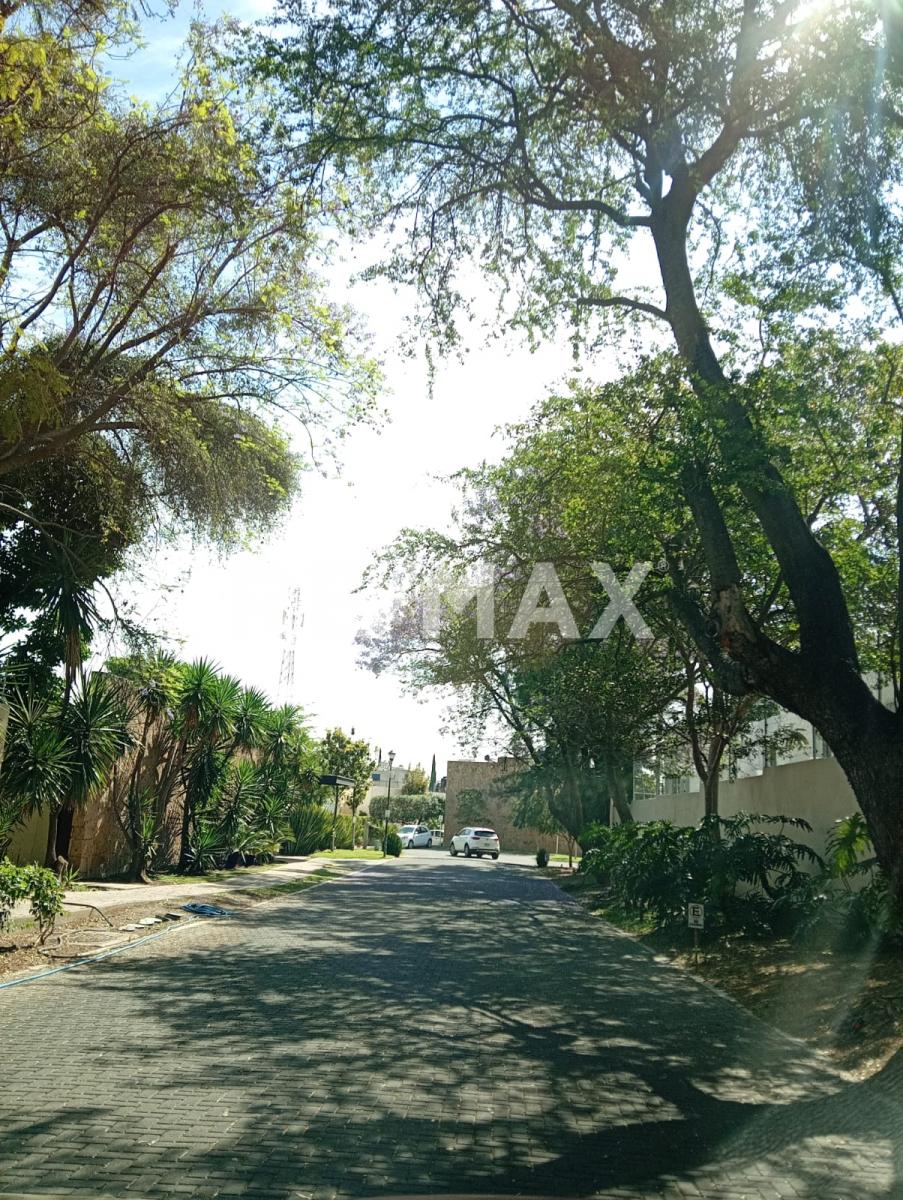 Casa en Venta en Bugambilias en Bugambilias, Zapopan - foto 28 de 30