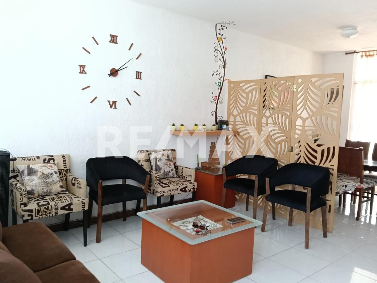 CASA EN RENTA EN STA. MARGARITA