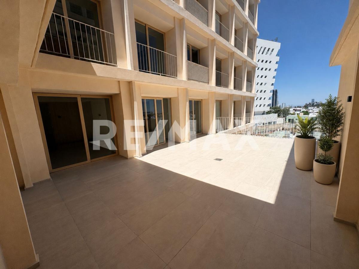 Departamento en Rente en Naciones Unidas en Fraccionamiento Villa Verona, Zapopan - foto 2 de 33