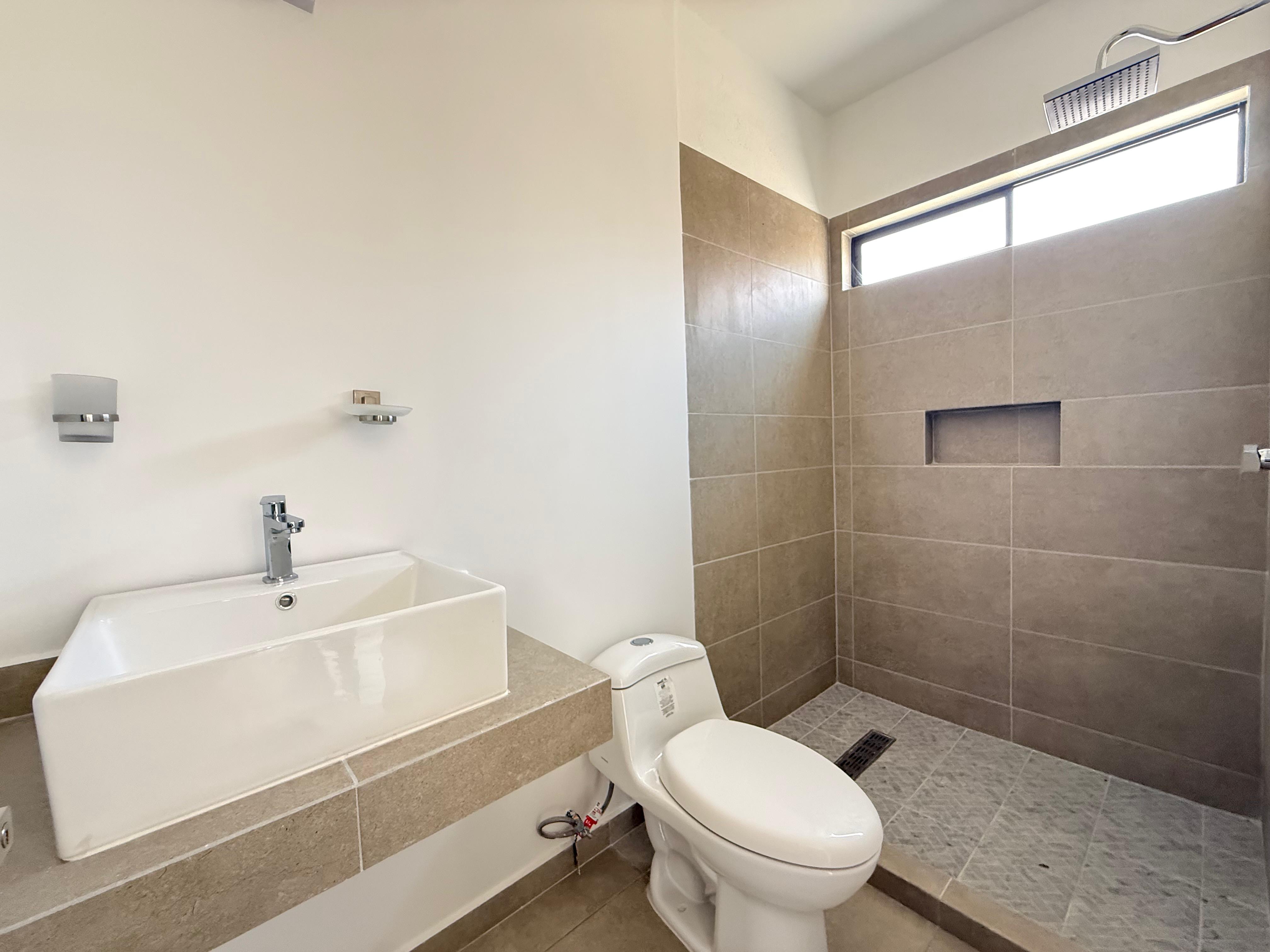 CASA EN VENTA EN ALBAZUR TLAJOMULCO en ARBOLADA BOSQUES DE SANTA ANITA, Tlajomulco de Zúñiga - foto 15 de 31