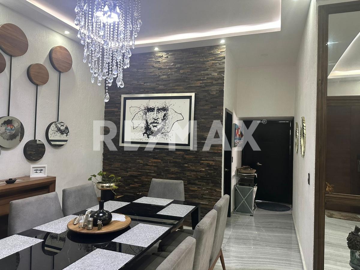 Casa en Venta en San Agustin en Jade, Tlajomulco de Zúñiga - foto 4 de 25